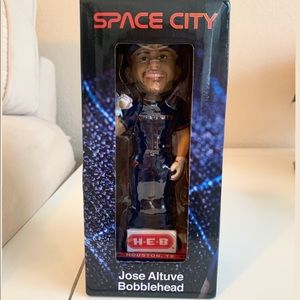 2022 Jose Altuve SPACE CITY Connect Houston Astros SGA Bobblehead NEW NIB
